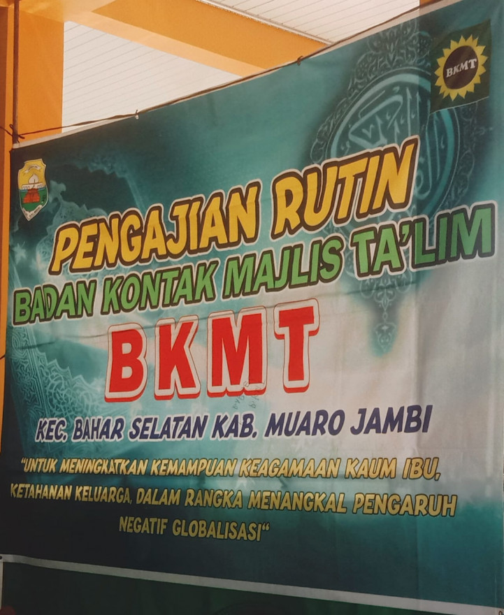 Pengajin Rutin Badan Kontak Majelis Ta'lim ( BKMT )